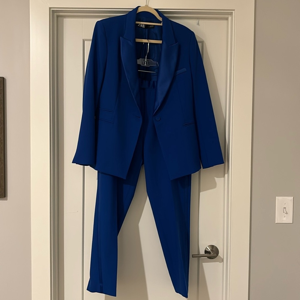Zara Blue Tuxedo Suit XL